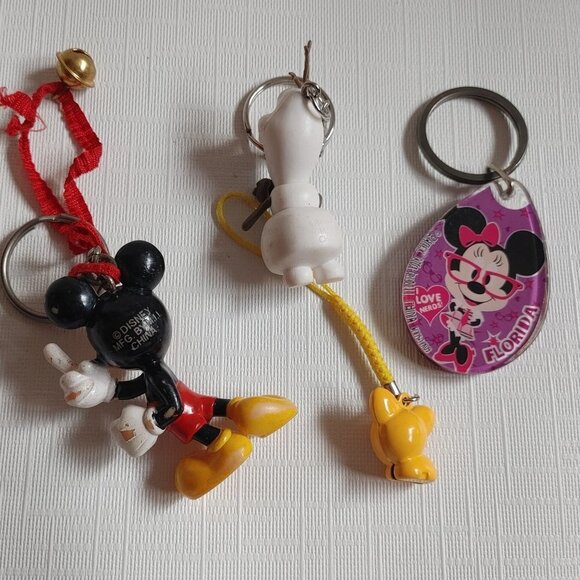 Disney Key Chain Lot MICKEY MINNIE FROZEN - Picture 3 of 3